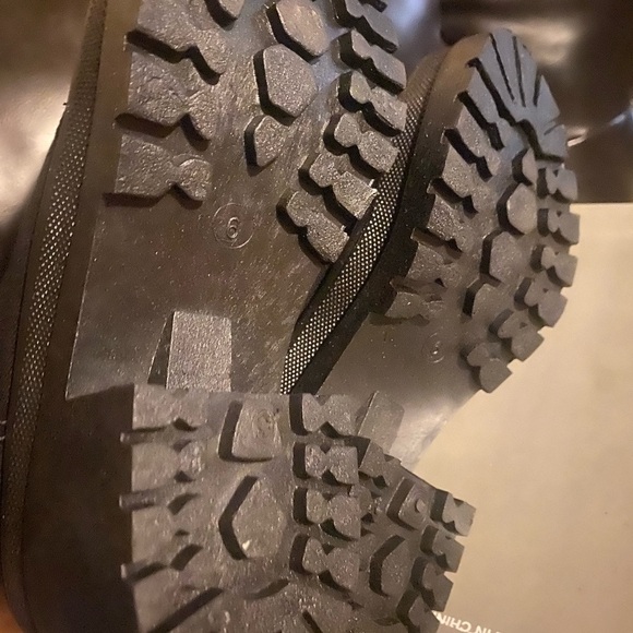 🆕 CHINESE LAUNDRY’s ON YOUR FEET Brand Women's Black Ankle Boots Size 6 -New- - Picture 4 of 14